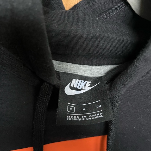 Nike sweatshirt - Picture 4 of 4